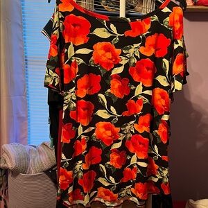 Floral Print Top with Red and Green Design
